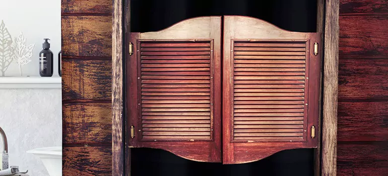 Installing Saloon Door Hinges in Kissimmee, FL