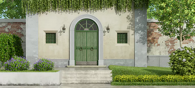 Weatherproof Screen Door in Kissimmee, FL