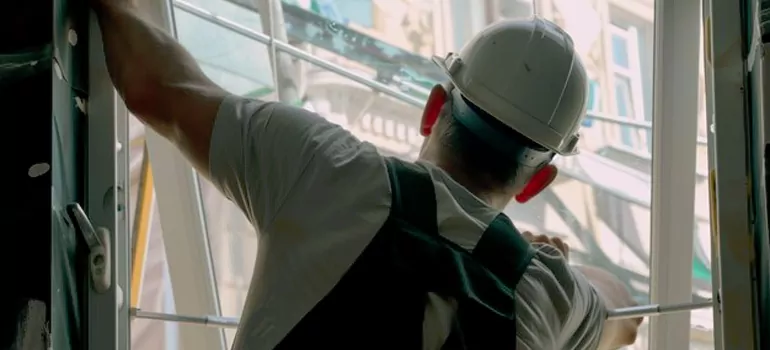 Install Exterior Storm Windows in Kissimmee, FL